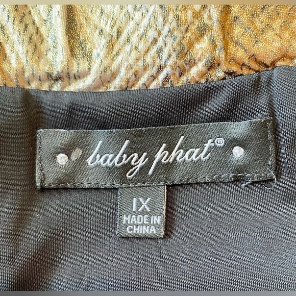 NWT Baby Phat - Sexy faux snakeskin skirt with elastic band waist. Plus size 1X - Picture 2 of 8